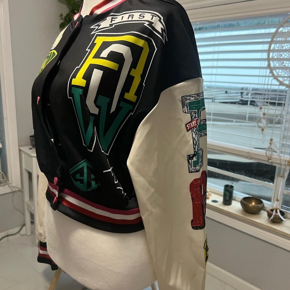 Nice jacket - Picture 3 of 4